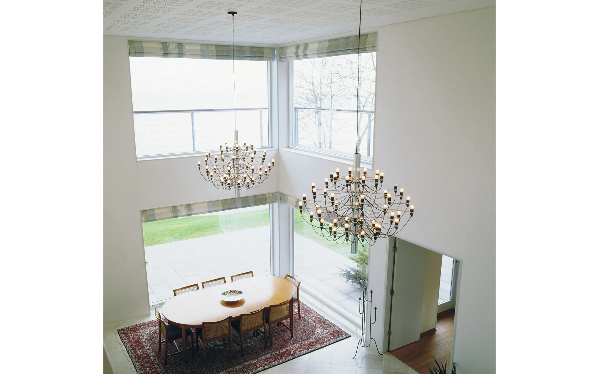 2097 chandelier - Image 10
