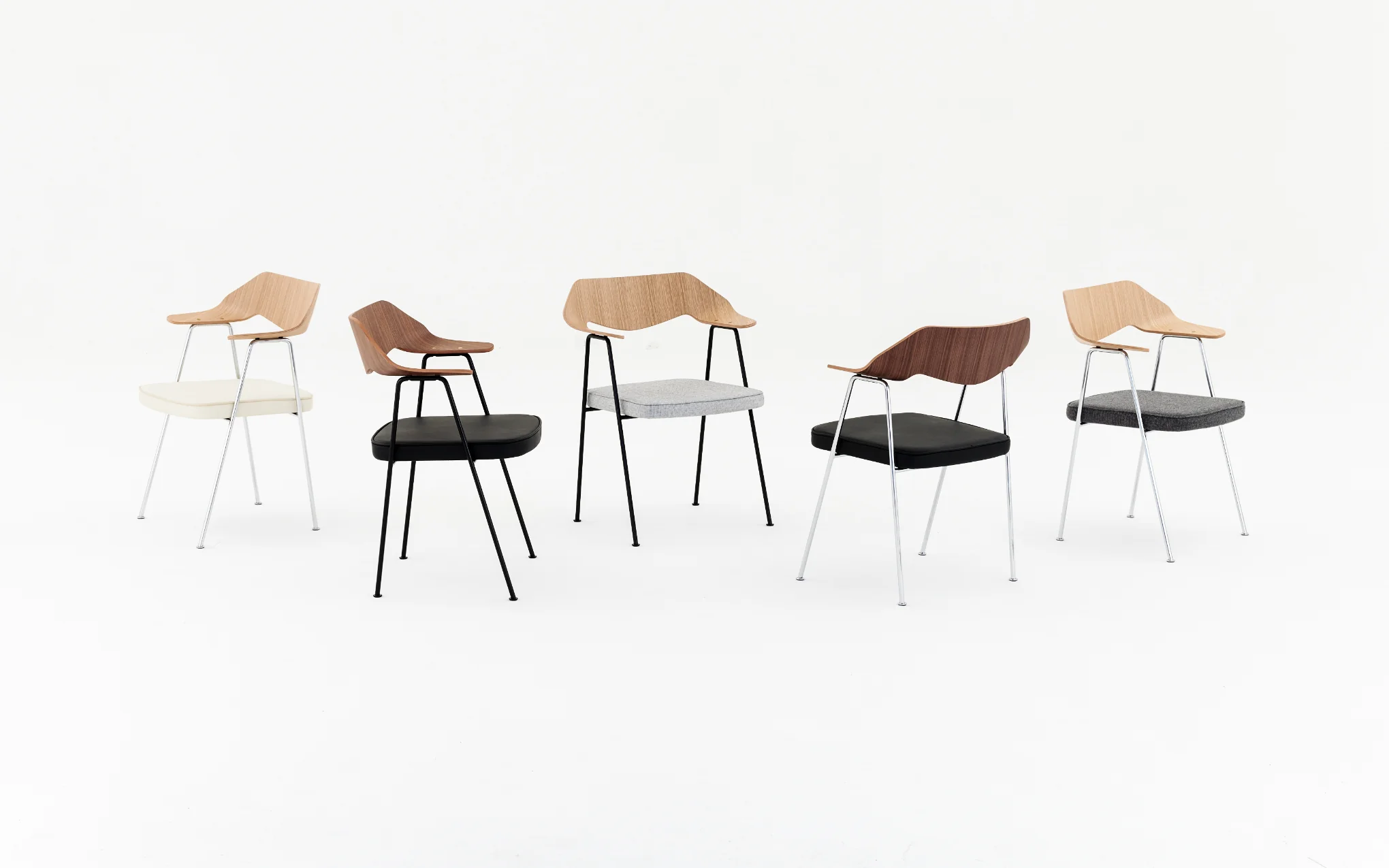 675 armchair