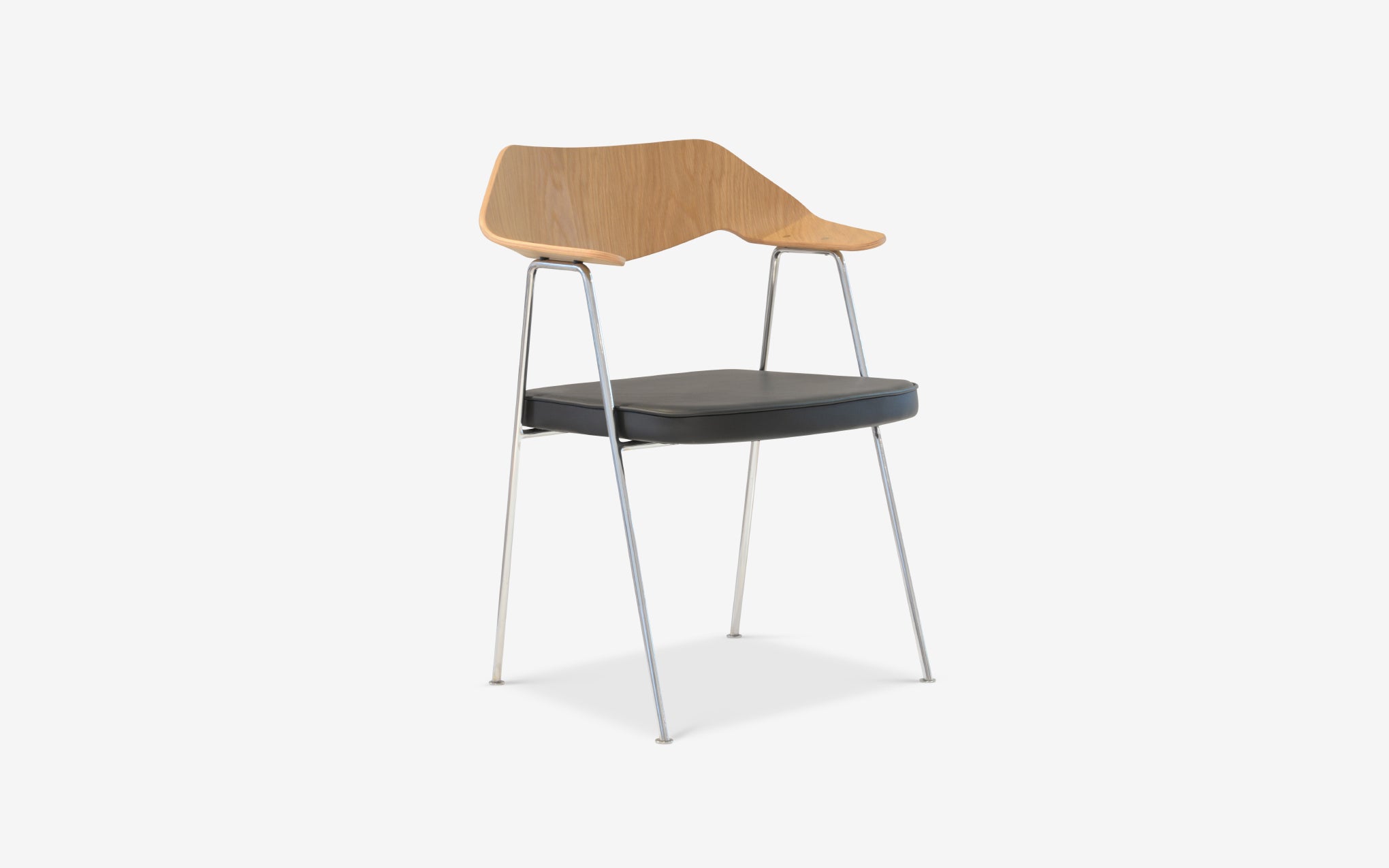 675 armchair - Image 2