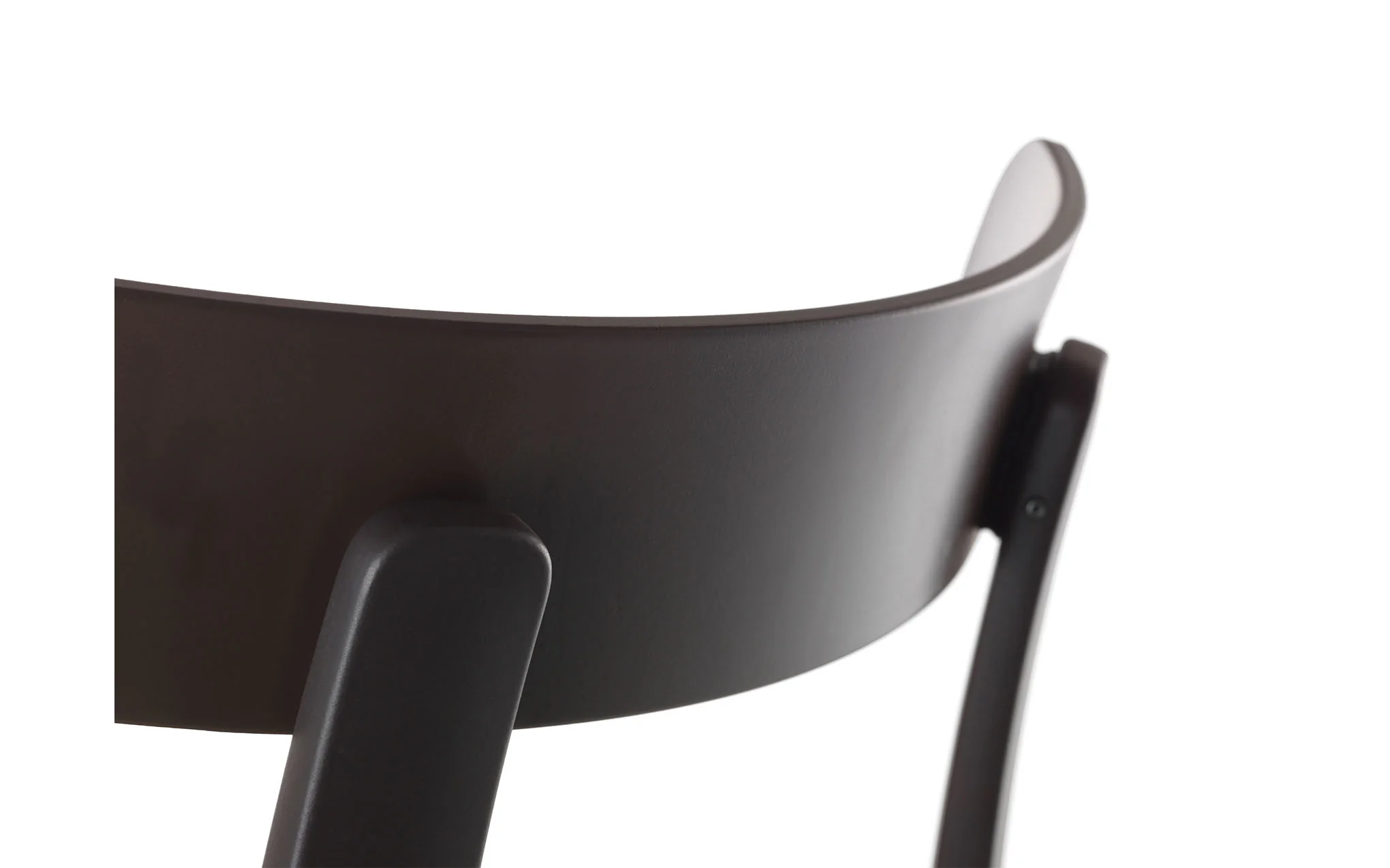 All plastic chair - Image 3
