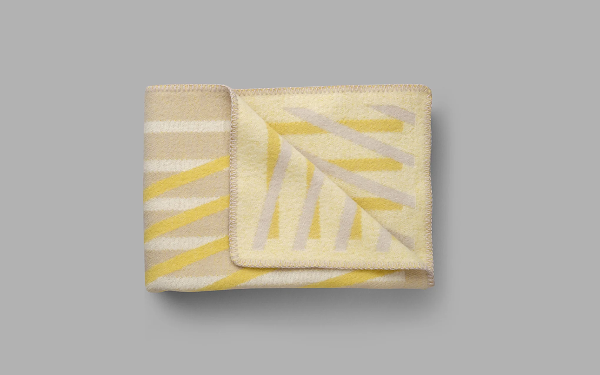 Bislett throw - lemon tart - Image 2