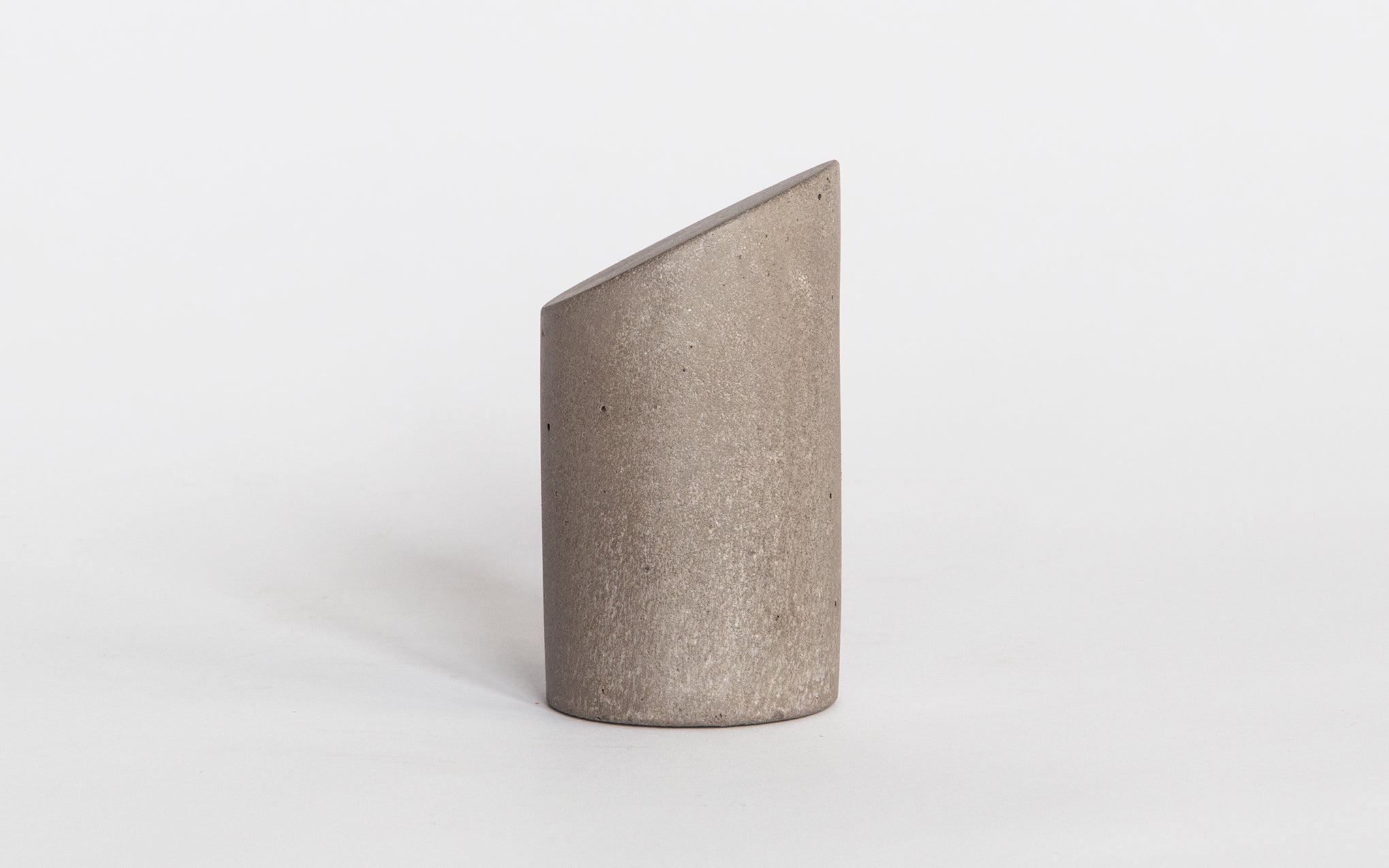 Cast Editions #2 - mocha