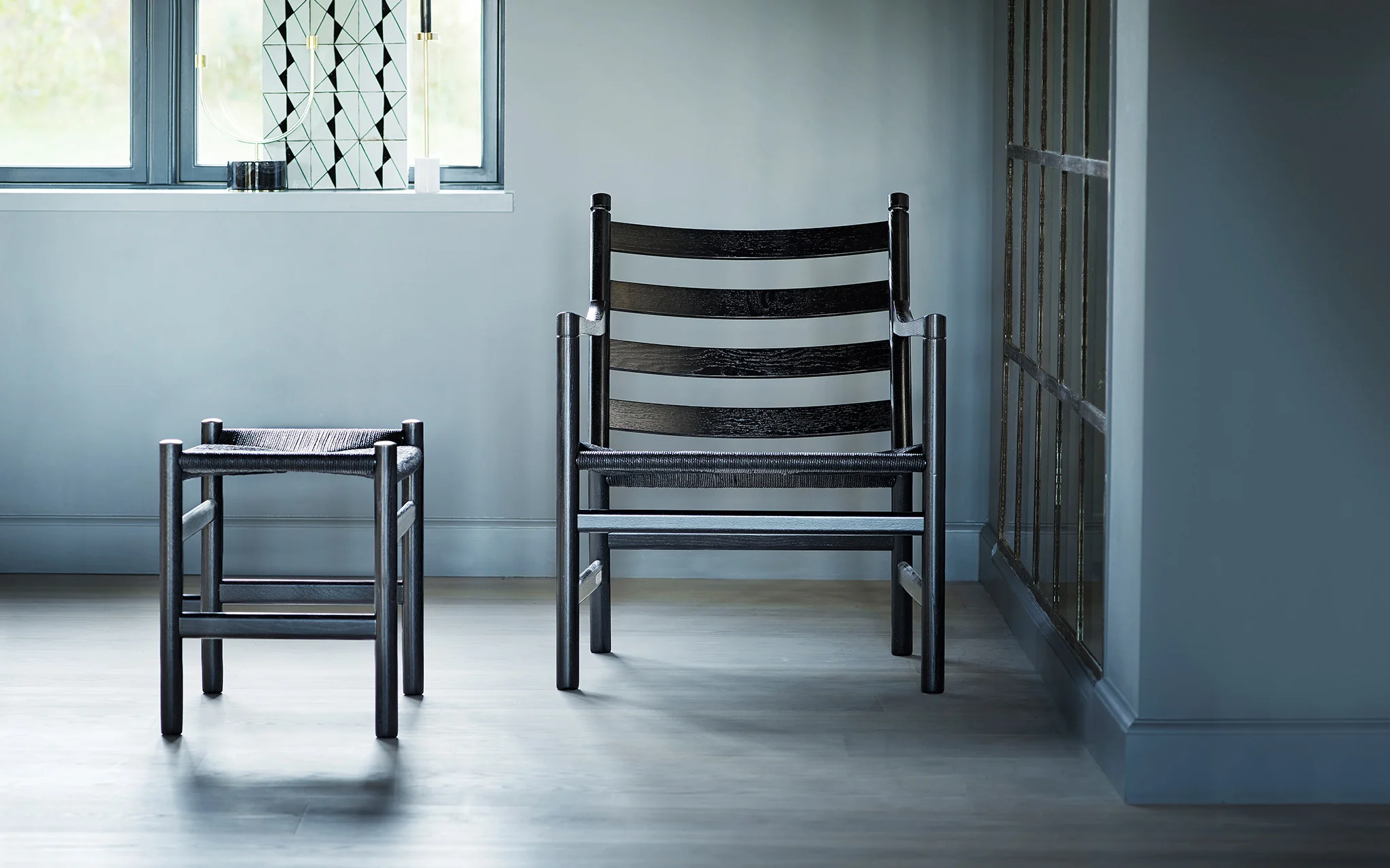 CH53 footstool - Image 5
