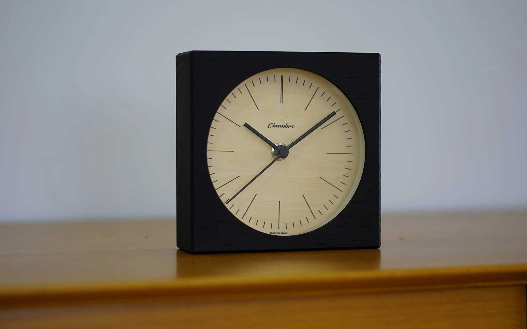 Chambre Line desk clock - Image 10