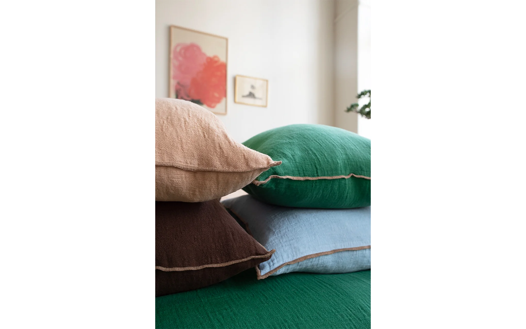 Evy linen cushion - brown - Image 2
