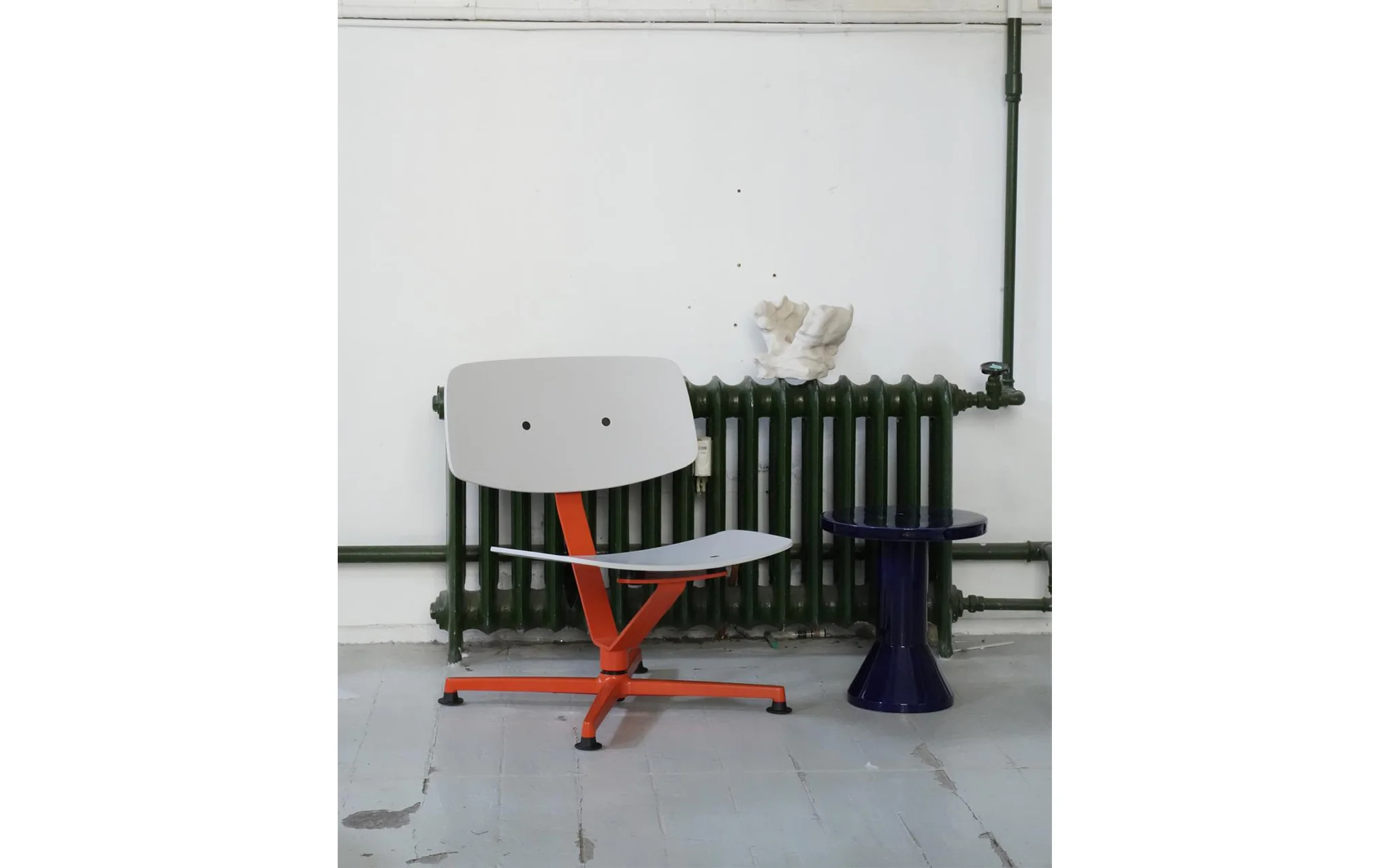 Ex-Display Arba lounge chair & ottoman - Image 4