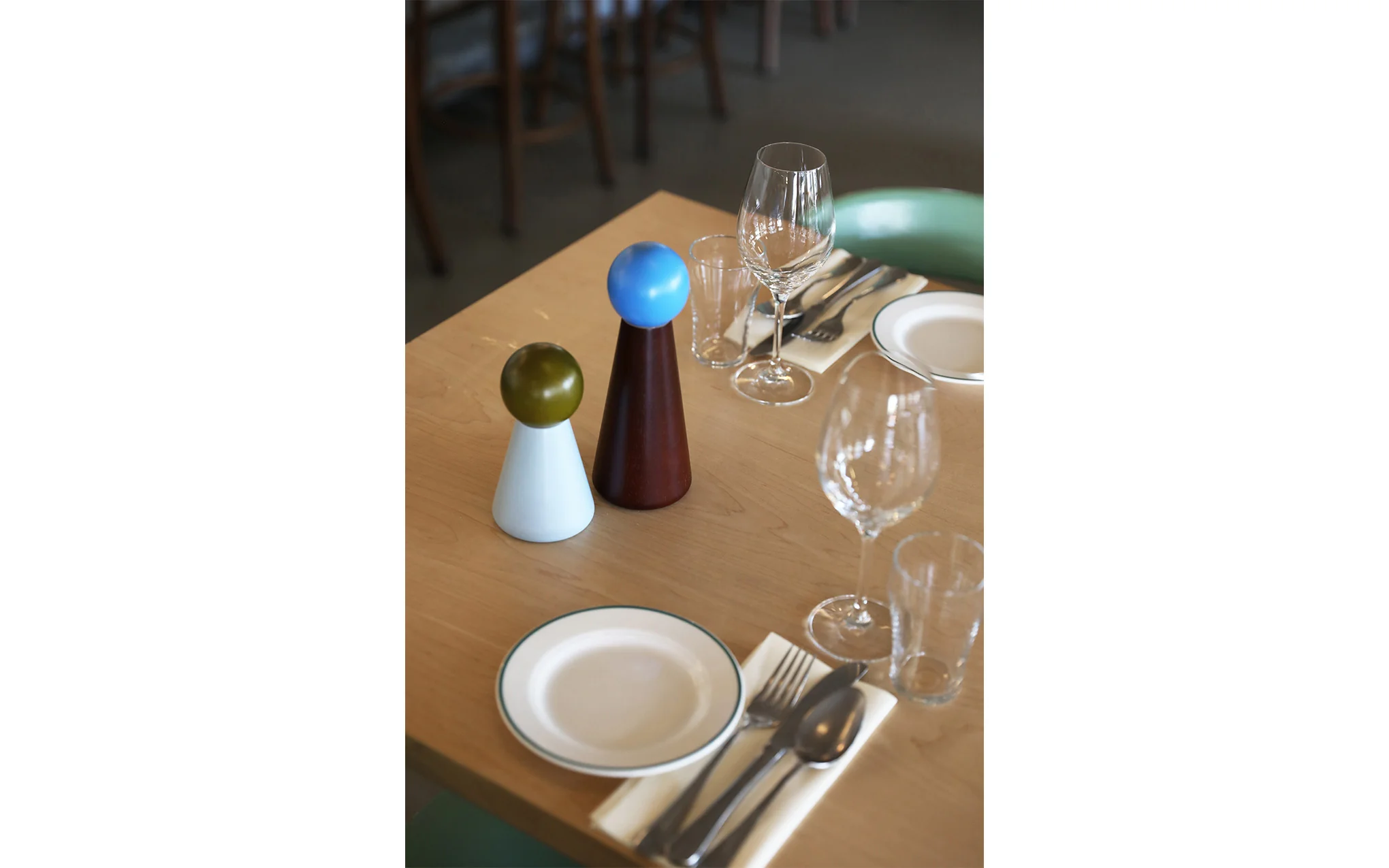 Halma salt & pepper mill - burgundy - Image 3