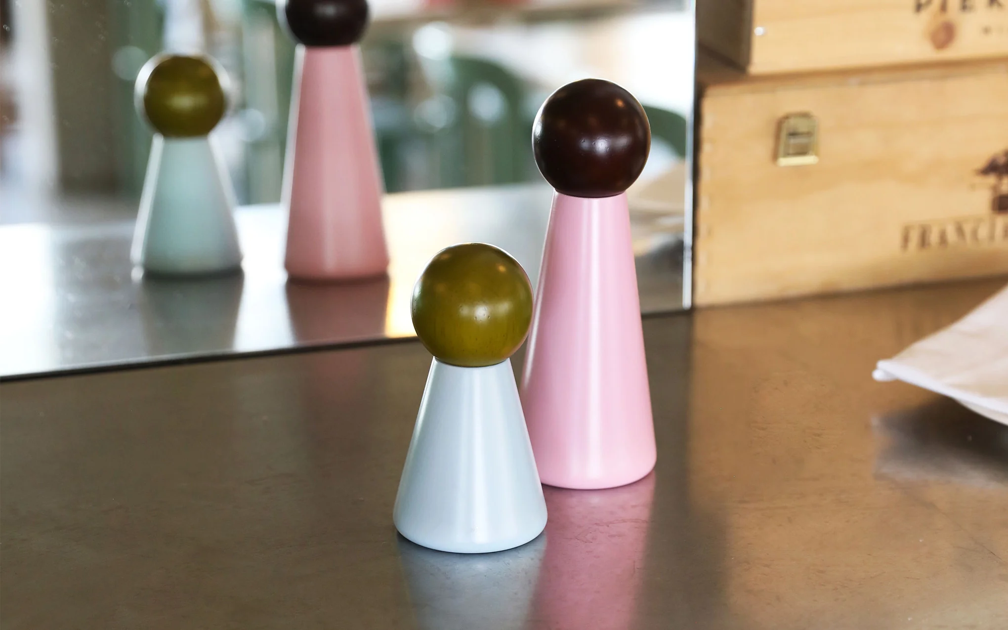 Halma salt & pepper mill - pink - Image 3