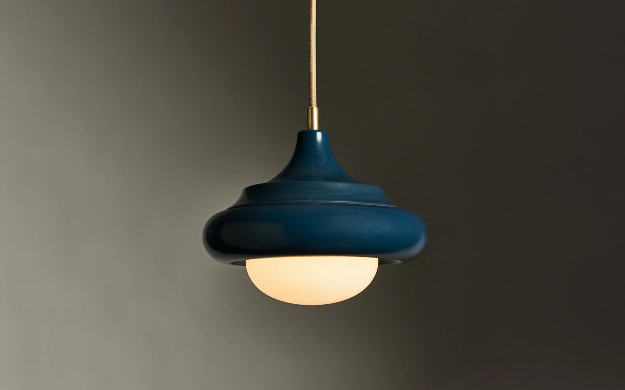 Humboldt pendant 02 - ceramic - Image 9