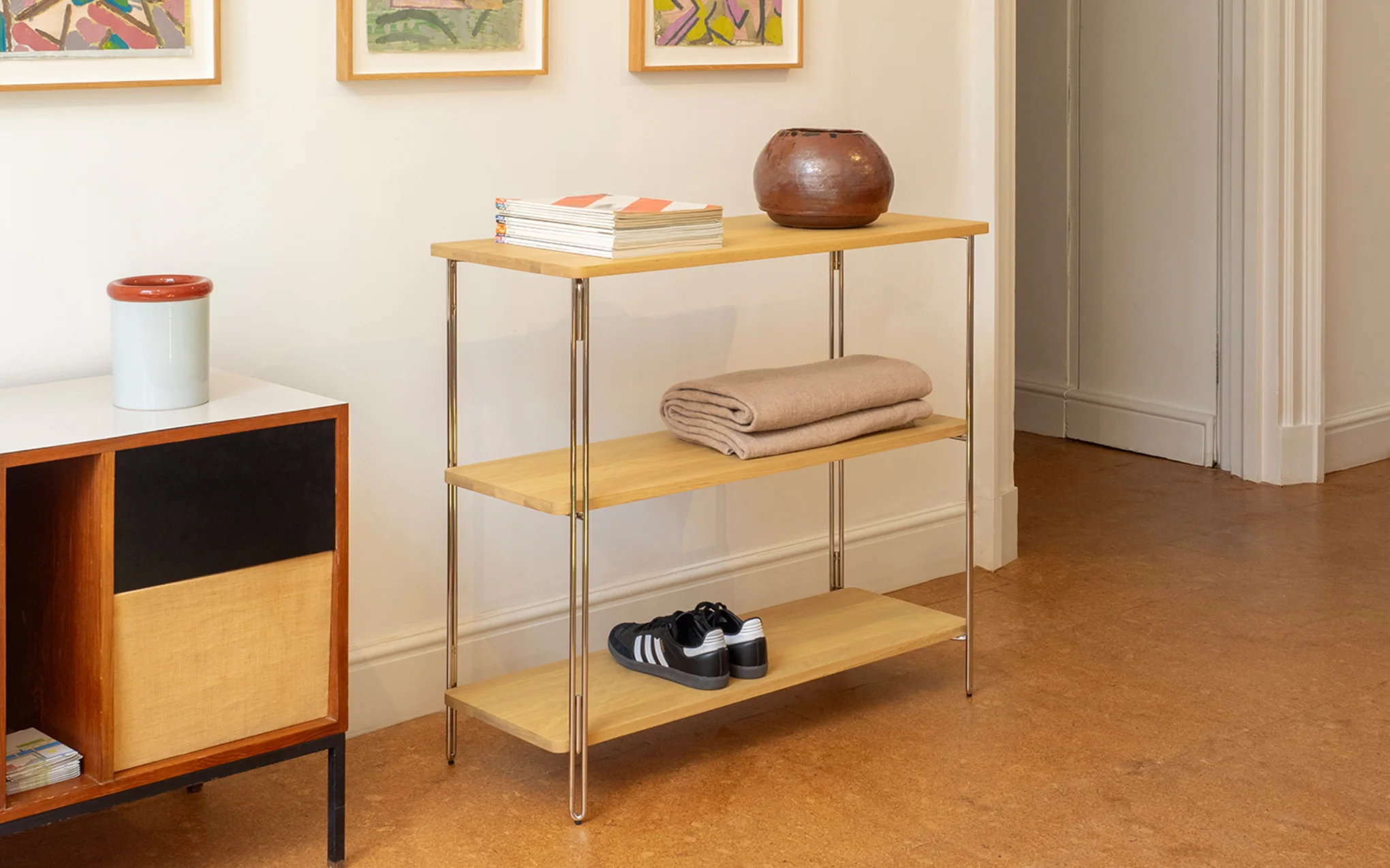 Inline floor shelving - Image 5