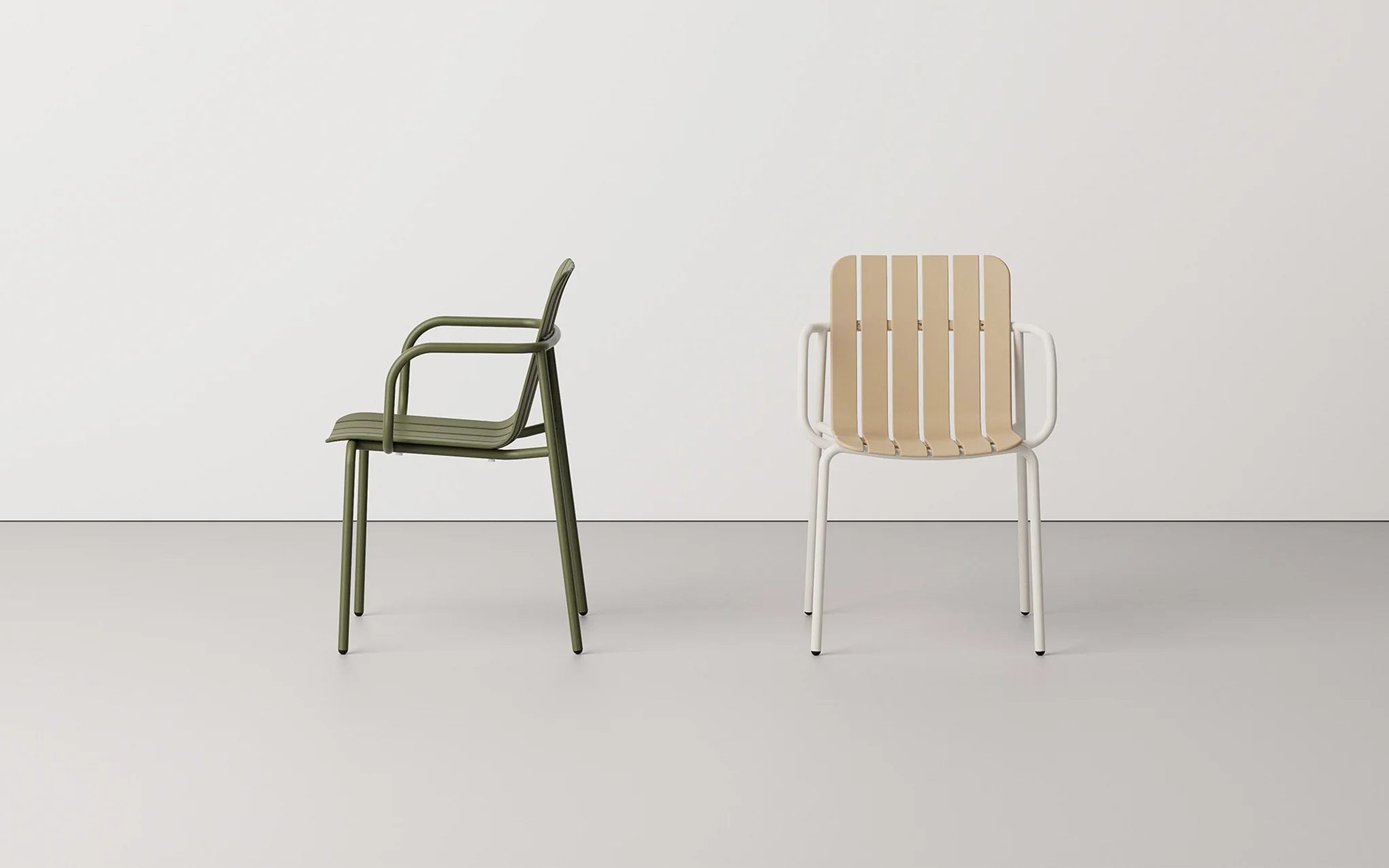 Latte armchair