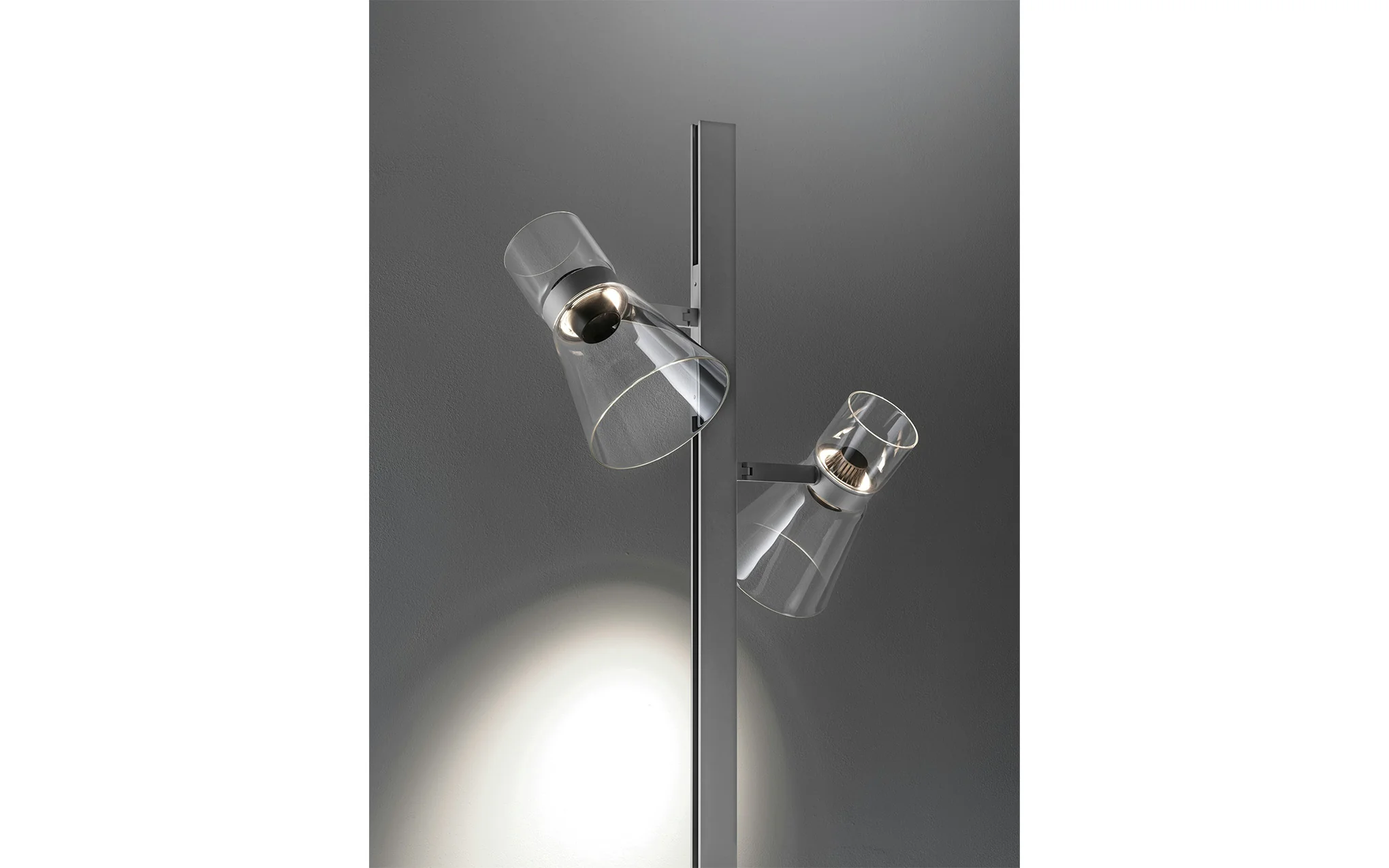 Nocturne F2 floor light - Image 3