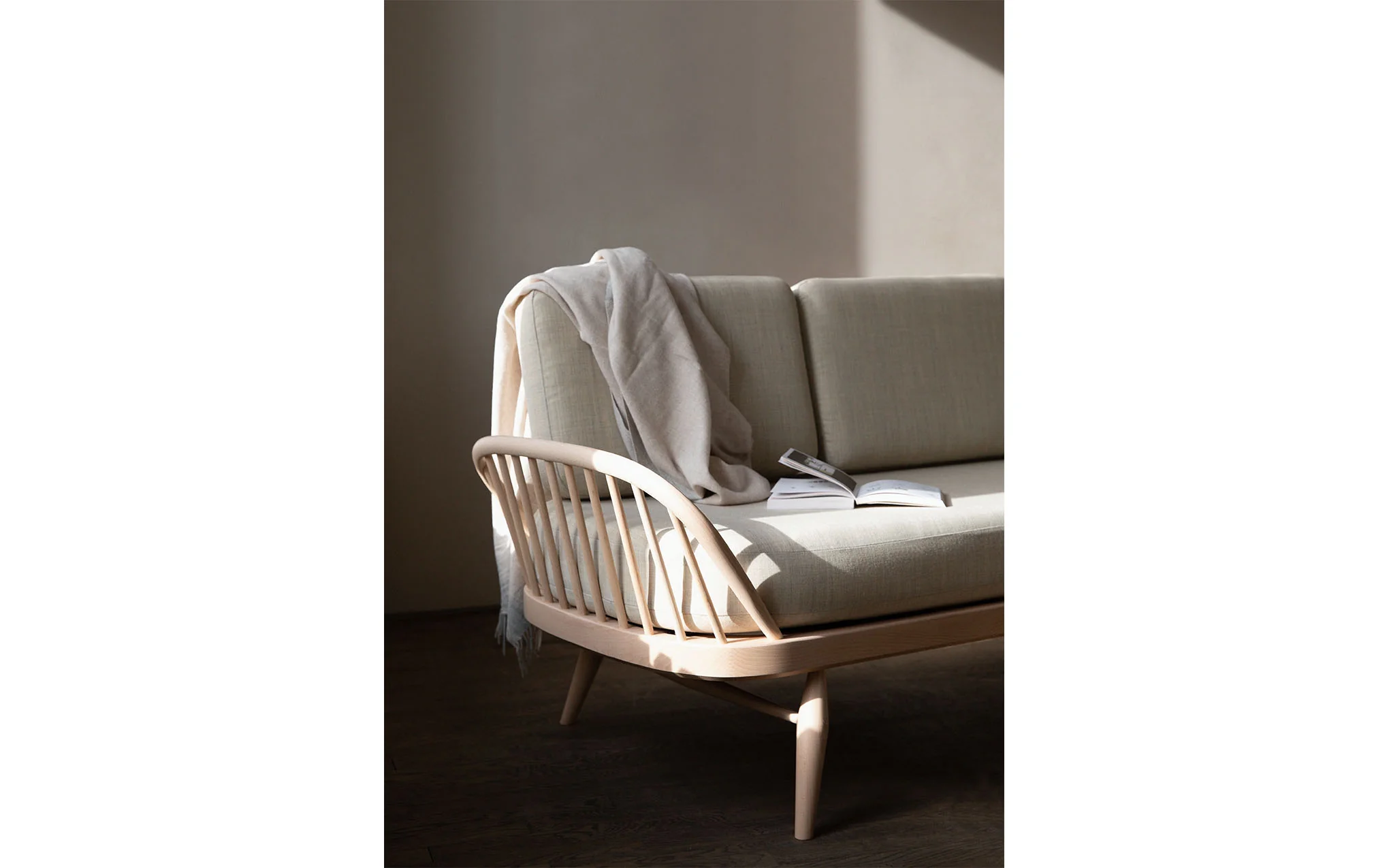 Originals studio couch - Image 6