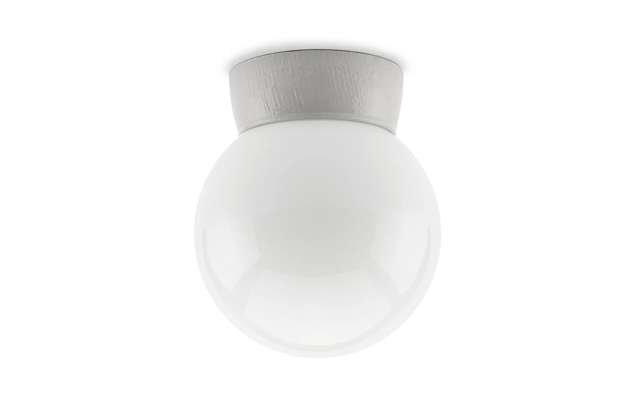 Porcelain ceiling light - globe