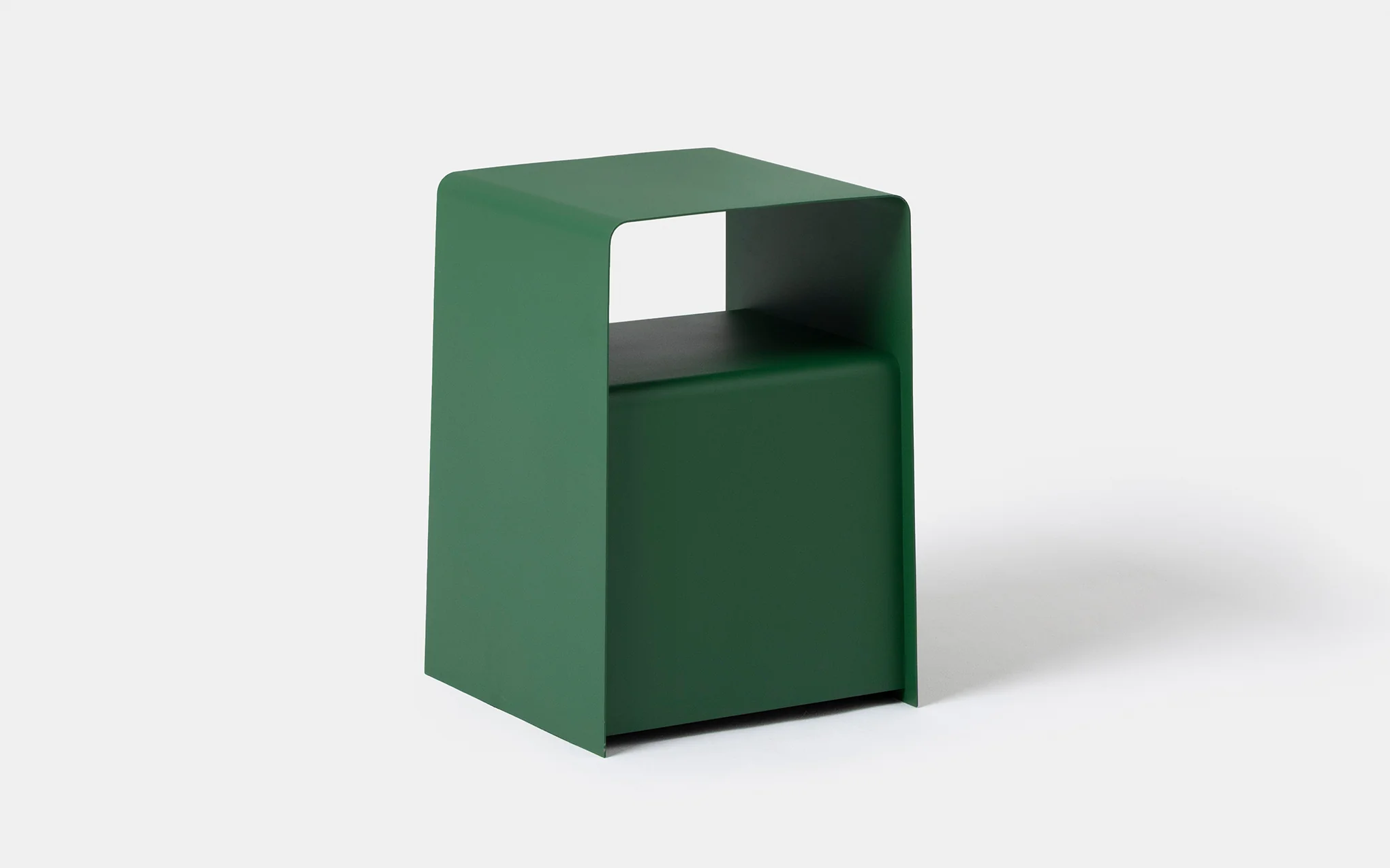 Resort side table