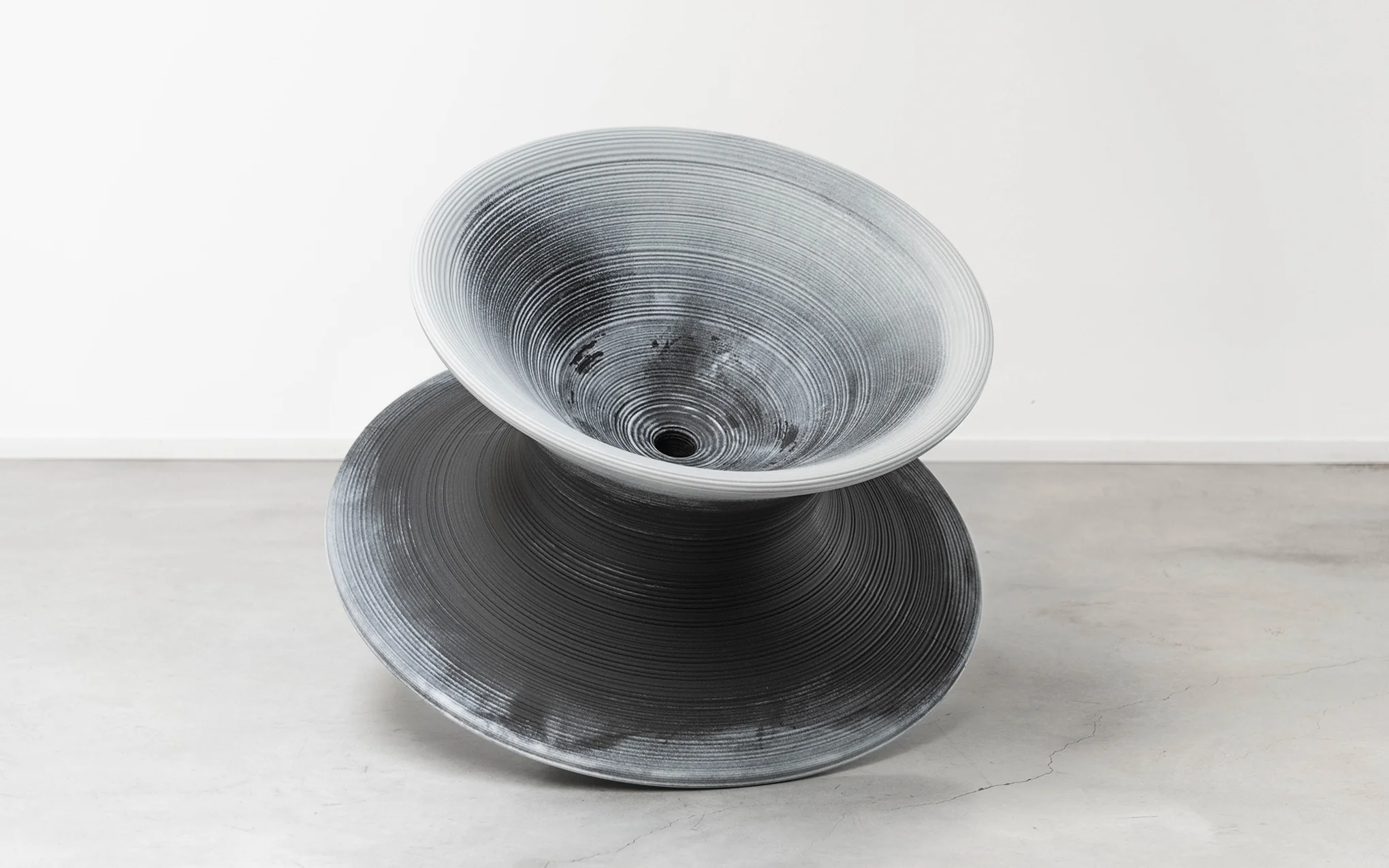 Spun chair - Image 6