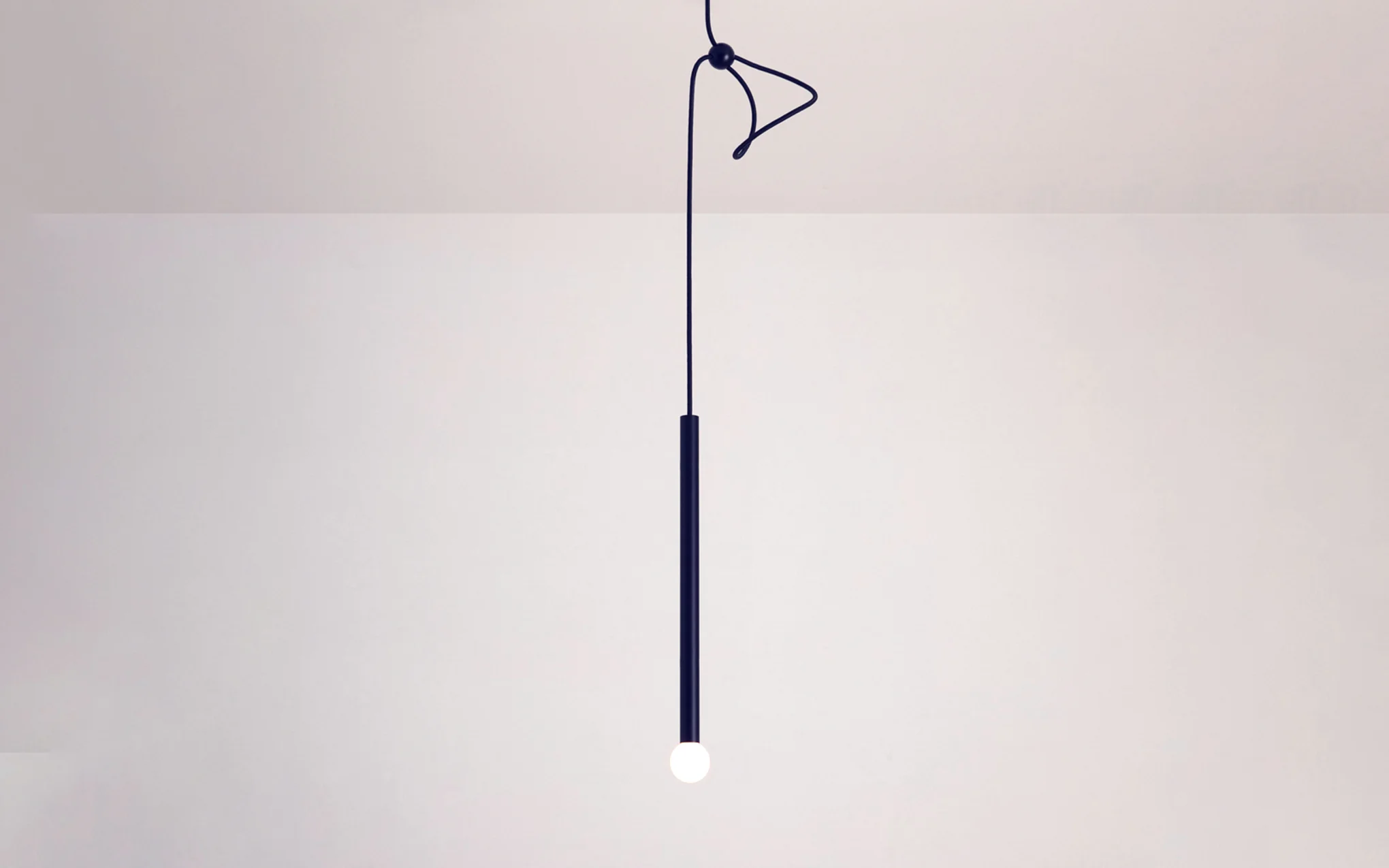 Strike pendant 01