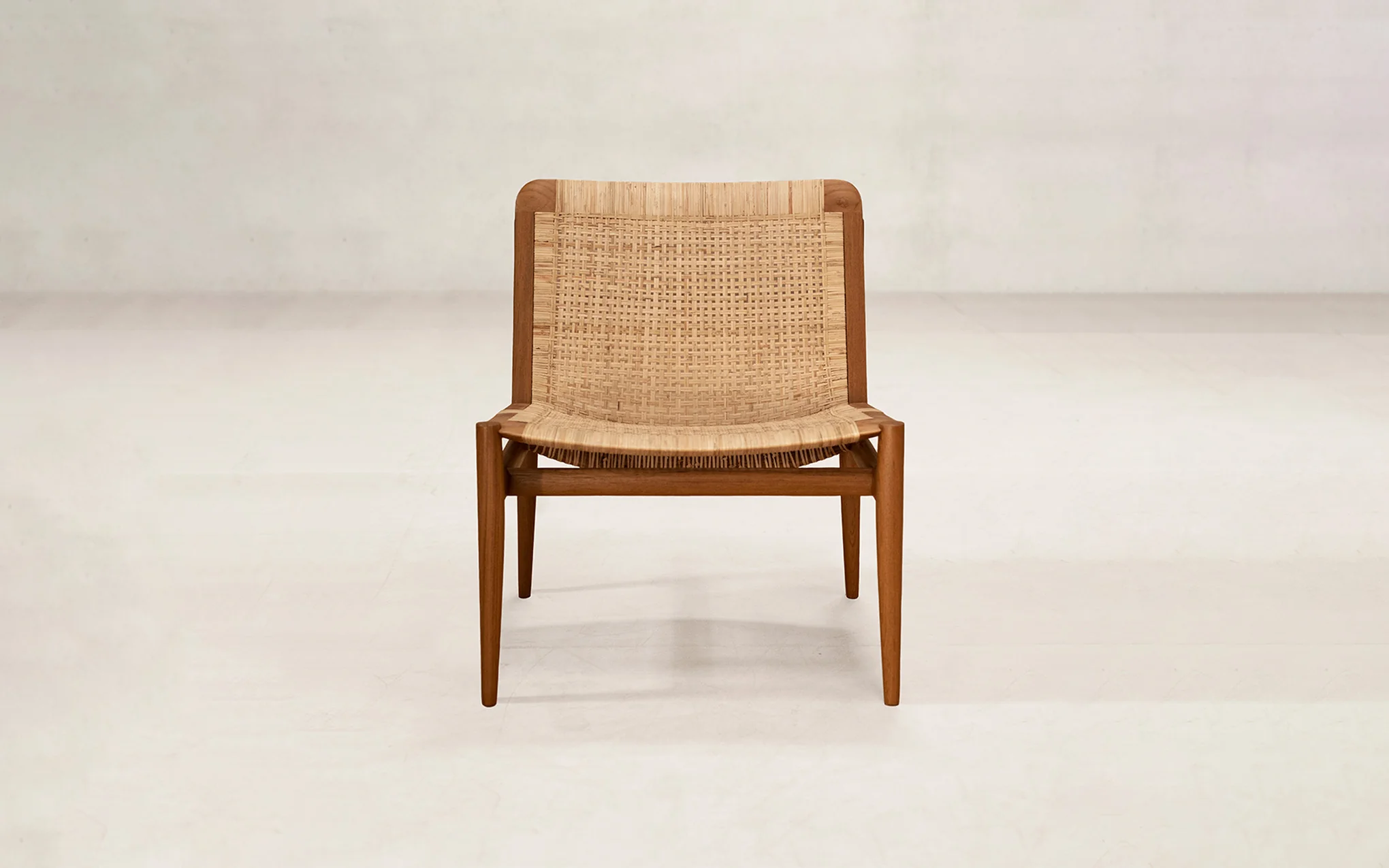 Tangāli modular chair - Image 11