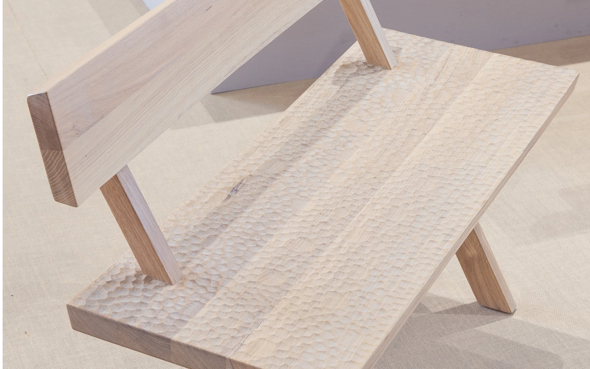 Touch bench with backrest - Image 4