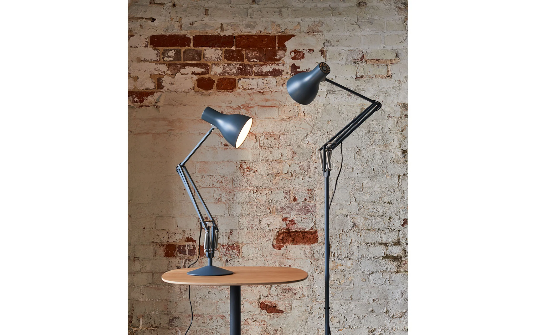 Type 75 floor light - Image 6