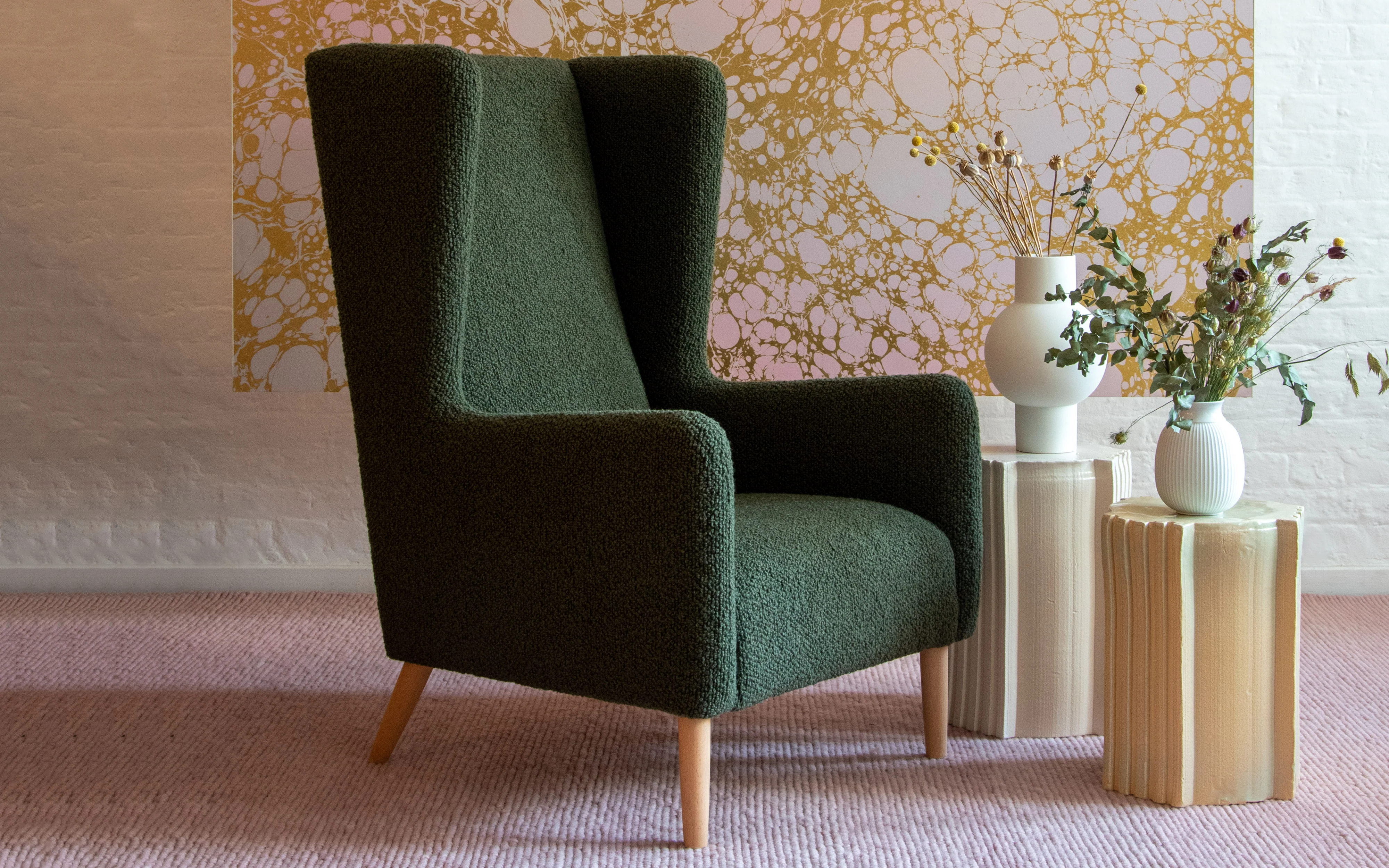 Wing 2 armchair - wooden legs - Image 3