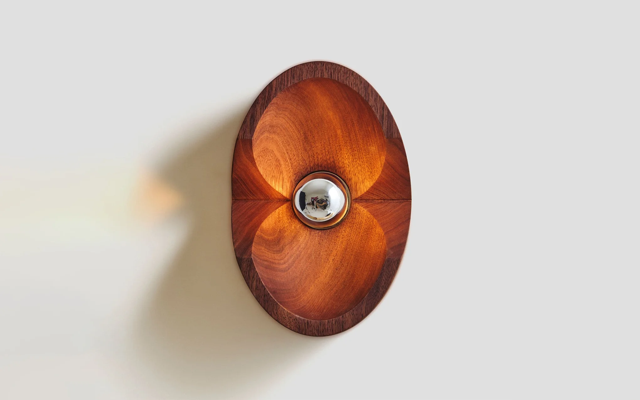 Wood sconce - oval - Image 3