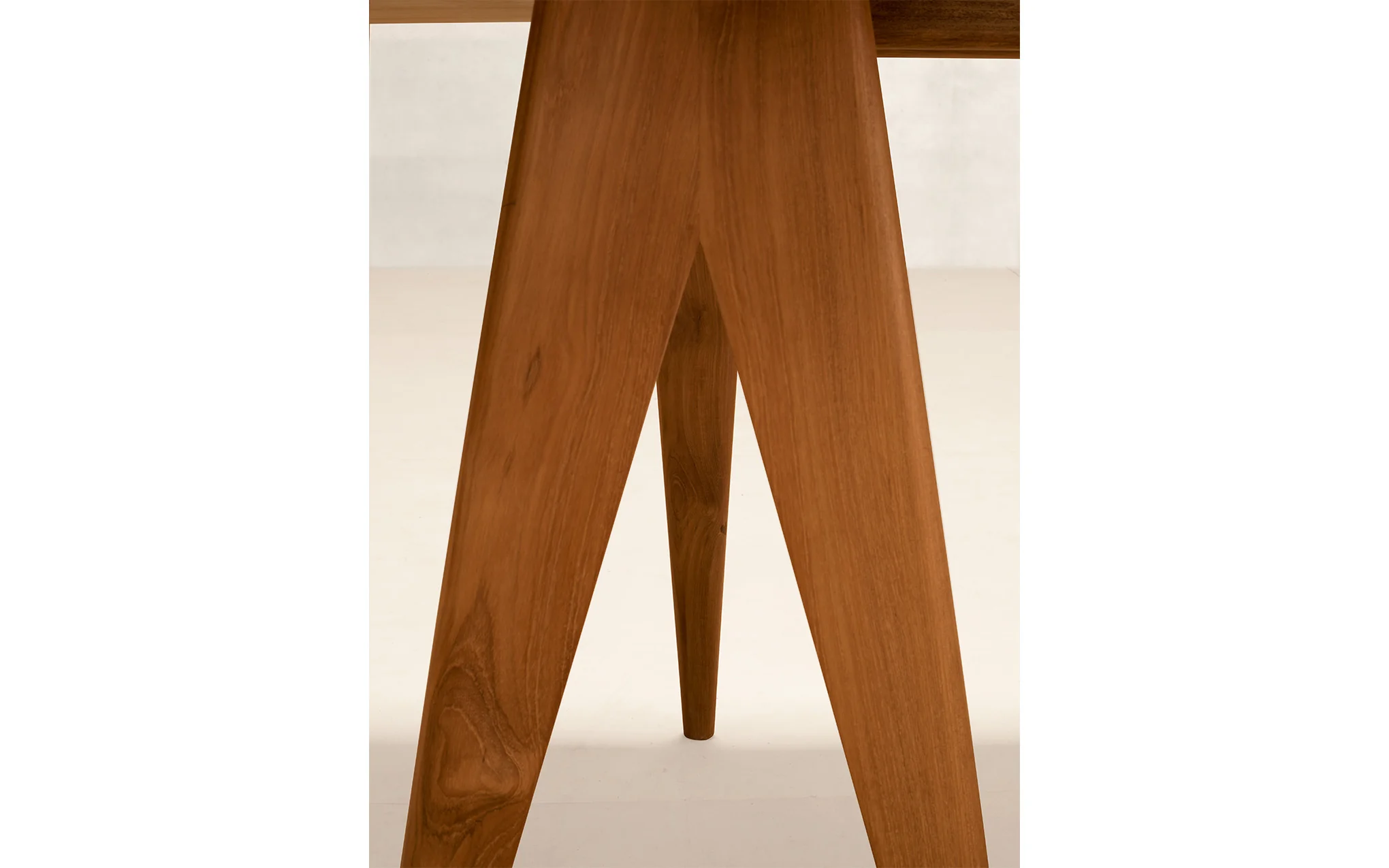 x+l 06 trestle table - Image 9